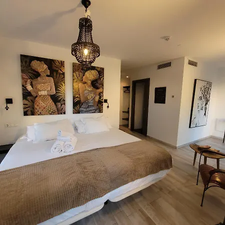 Terrace Costa فندق فوينخيرولا