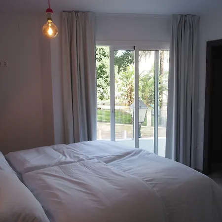 Terrace Costa Hotel 2*